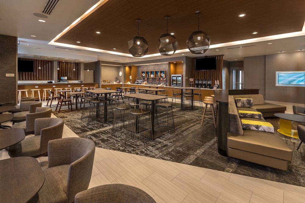 Springhill Suites By Marriott Reno 15/23
