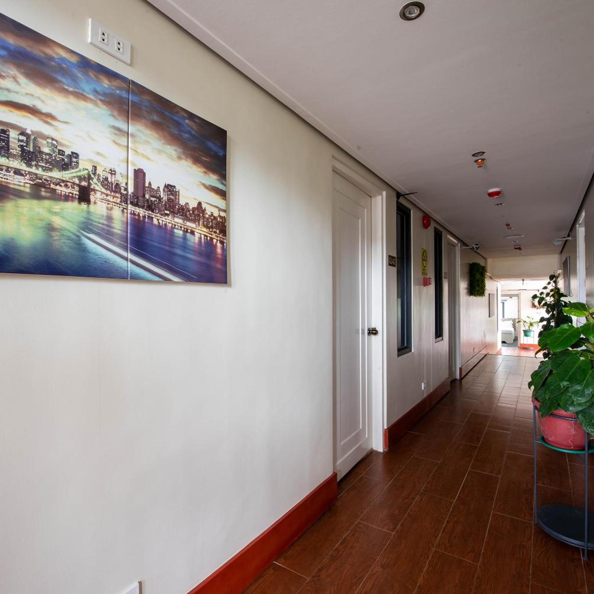 OYO 492 Sunset View Ridge Residences 2/50
