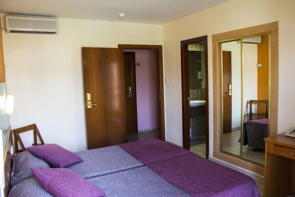 Papi Hotel 26/68