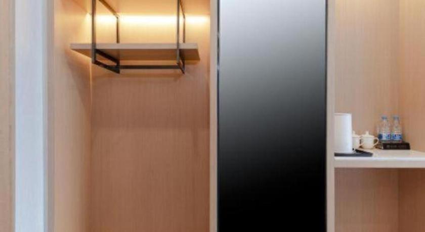 Zhen Xing Hotel 34/51
