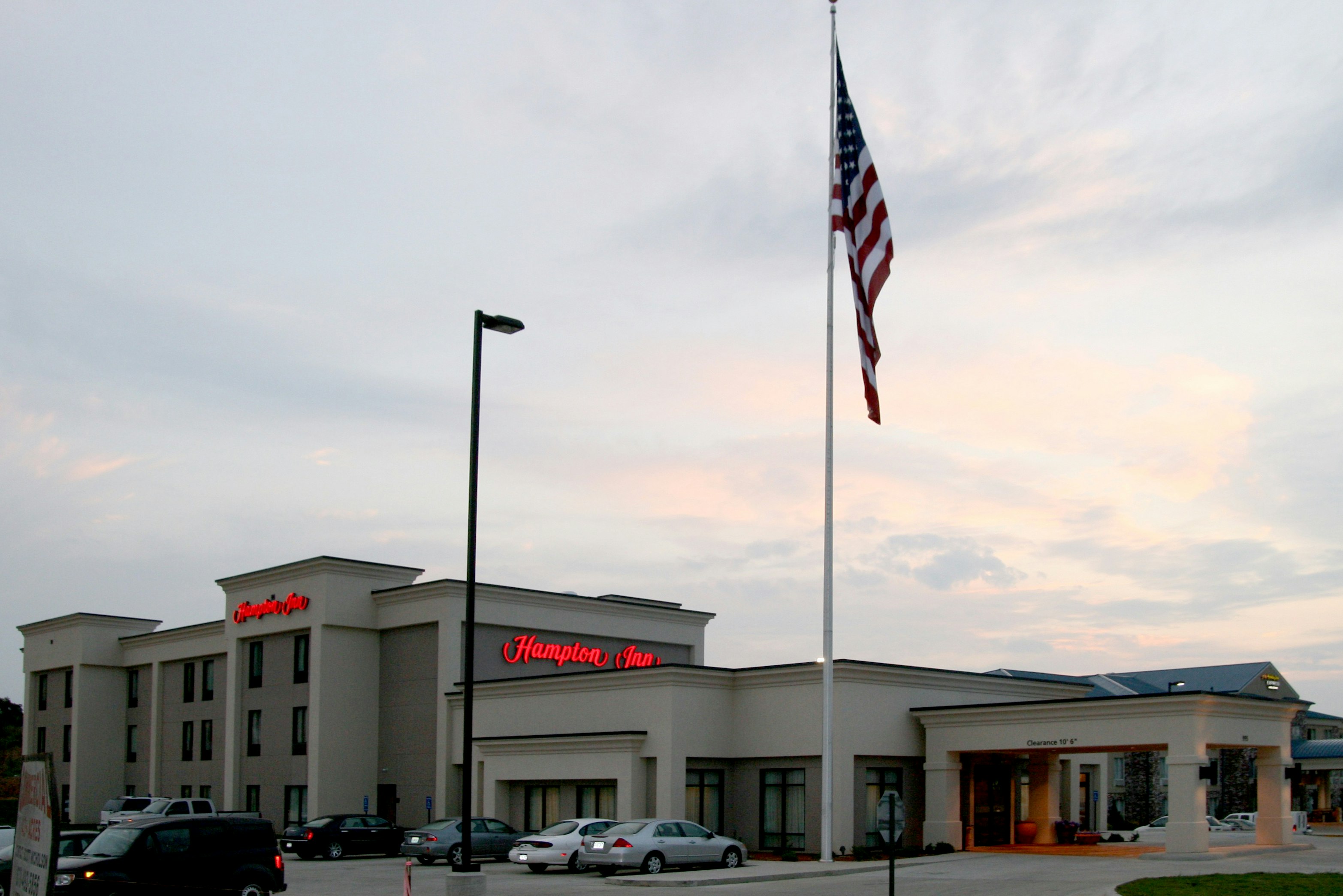 Hampton Inn Mountain Home 2/27