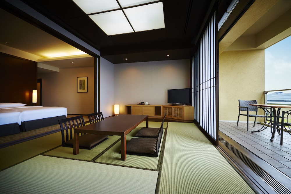 Hyatt Regency Hakone Resort and Spa 52/76