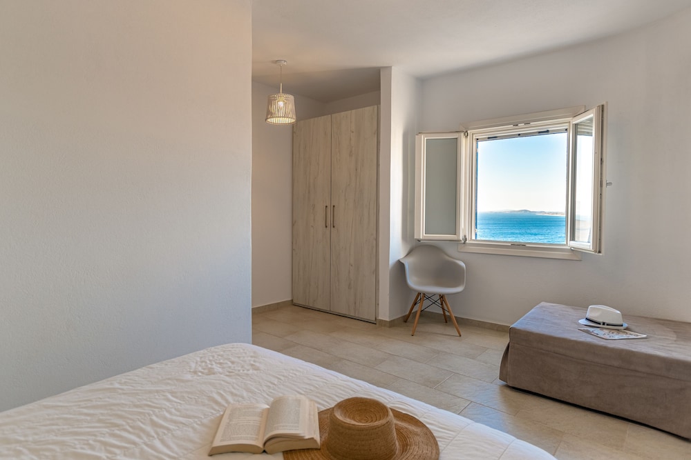 Apricot And Sea Luxury Villas 7/50