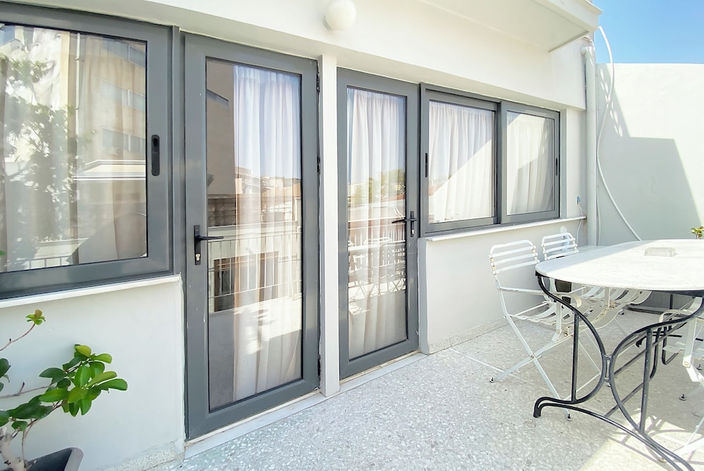 Live In Athens Short Stay Apartments 38/50