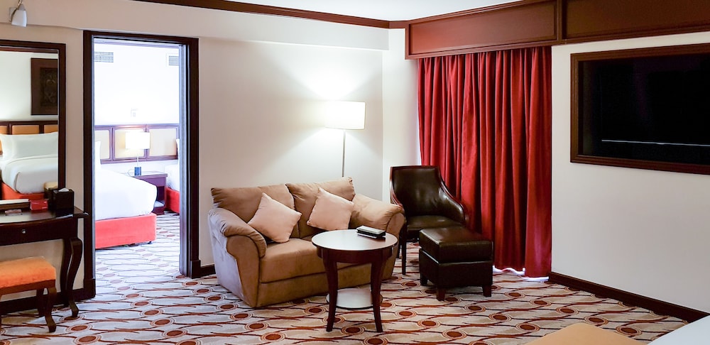Movenpick Hotel & Residences Nairobi 40/69