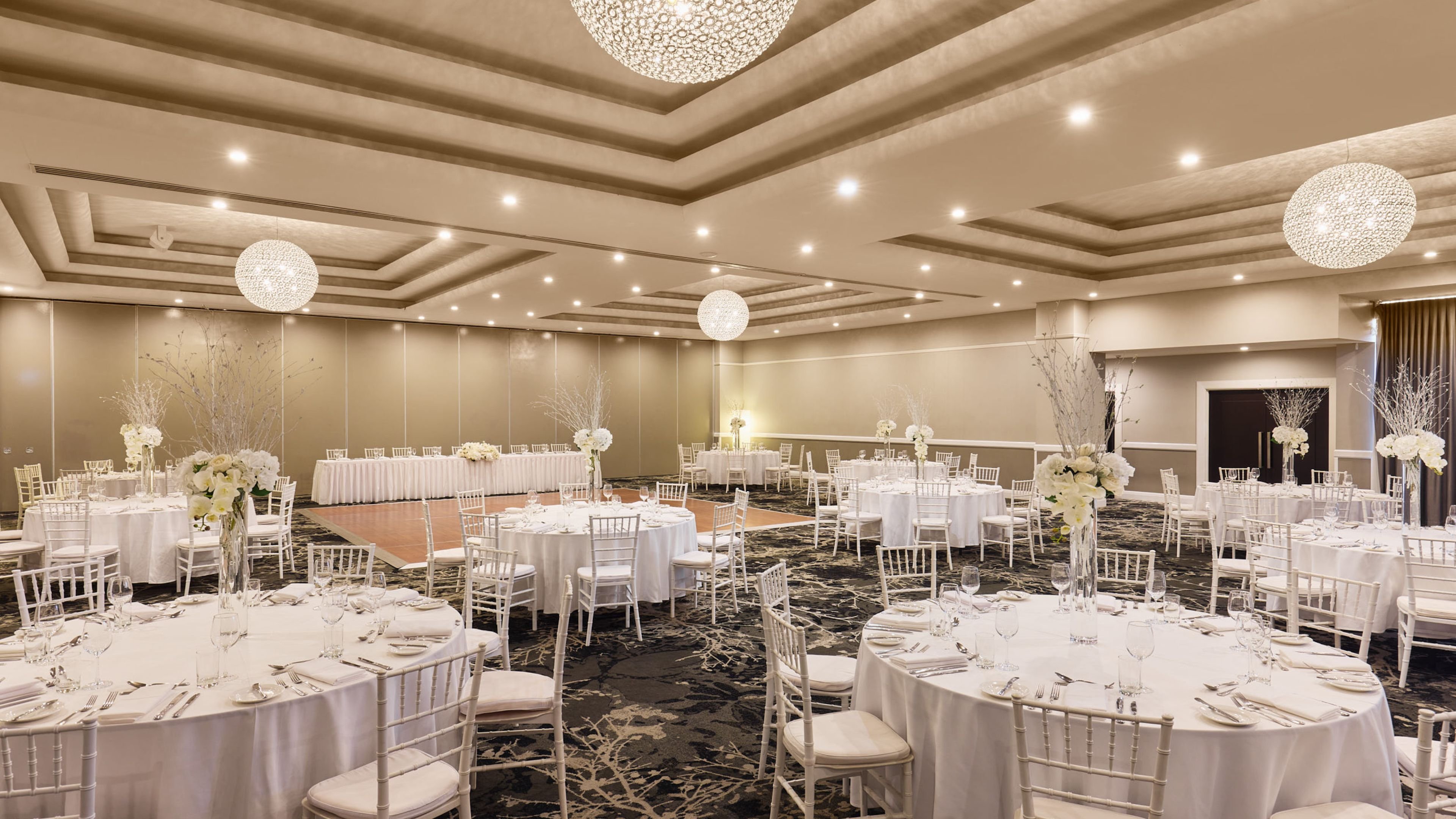 Holiday Inn Warwick Farm 59/69