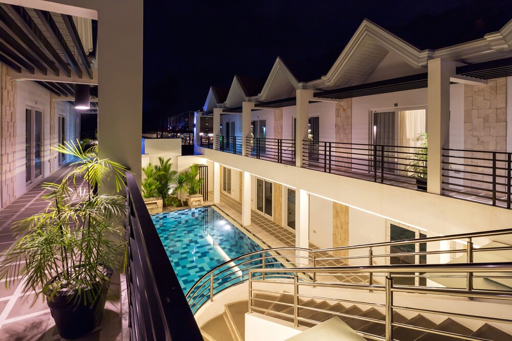 Winds Boutique Hotel 41/49