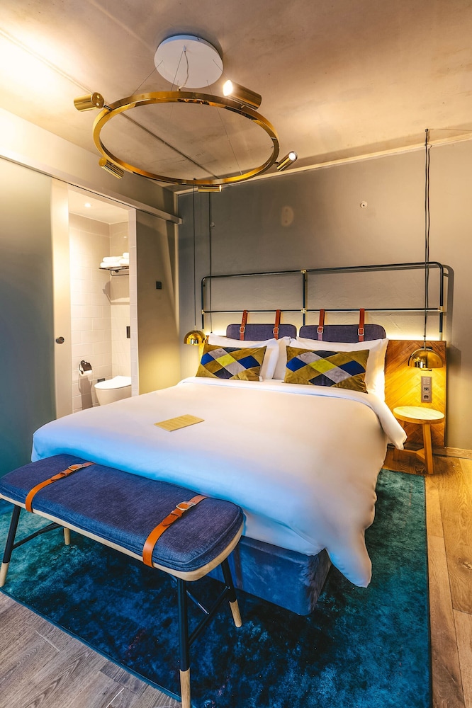 Four Elements Hotel Amsterdam 15/59