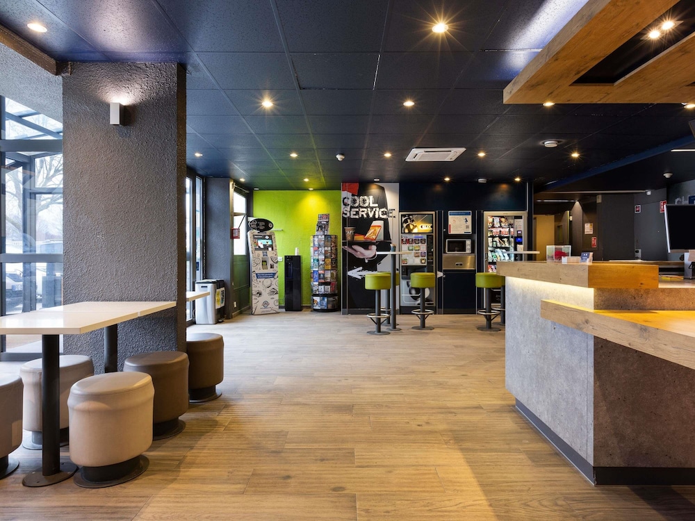 IBIS BUDGET ANTONY MASSY 11/70