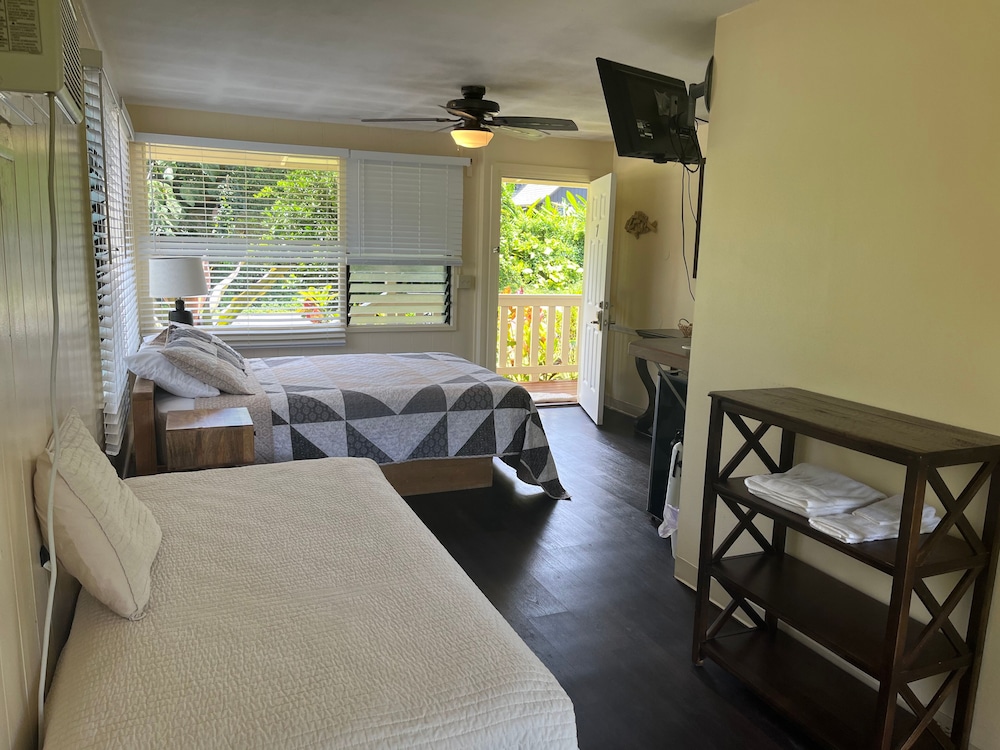 COTTAGE, GARDEN VIEW, PRIVATE BATHROOM