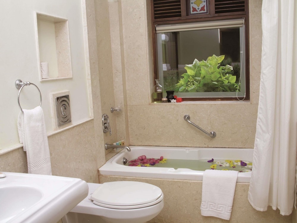 Mercure Goa Devaaya Resort 47/49