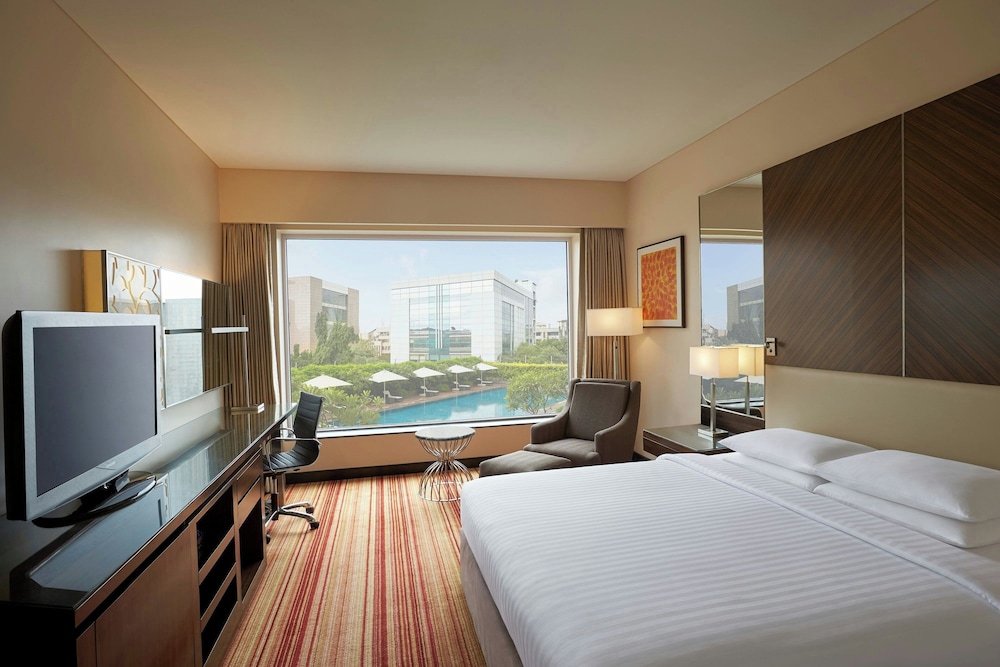 Courtyard By Marriott Mumbai International Airport 12/50