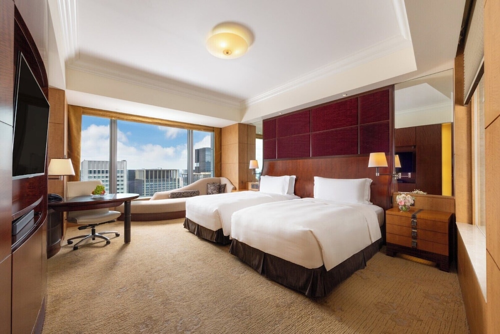 IMPERIAL, DELUXE, TWIN BEDS, GARDEN VIEW