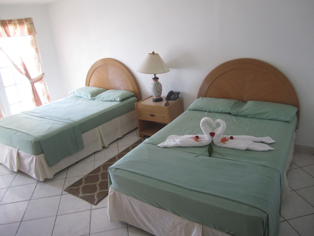 Room, 2 Double Beds, Sea or Pier View