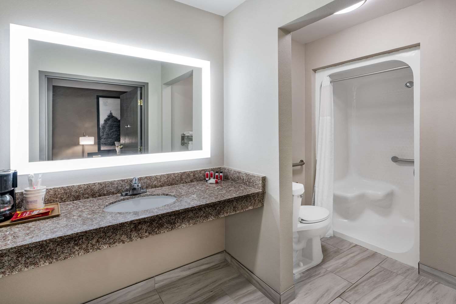 Super 8 By Wyndham Amarillo West 21/22
