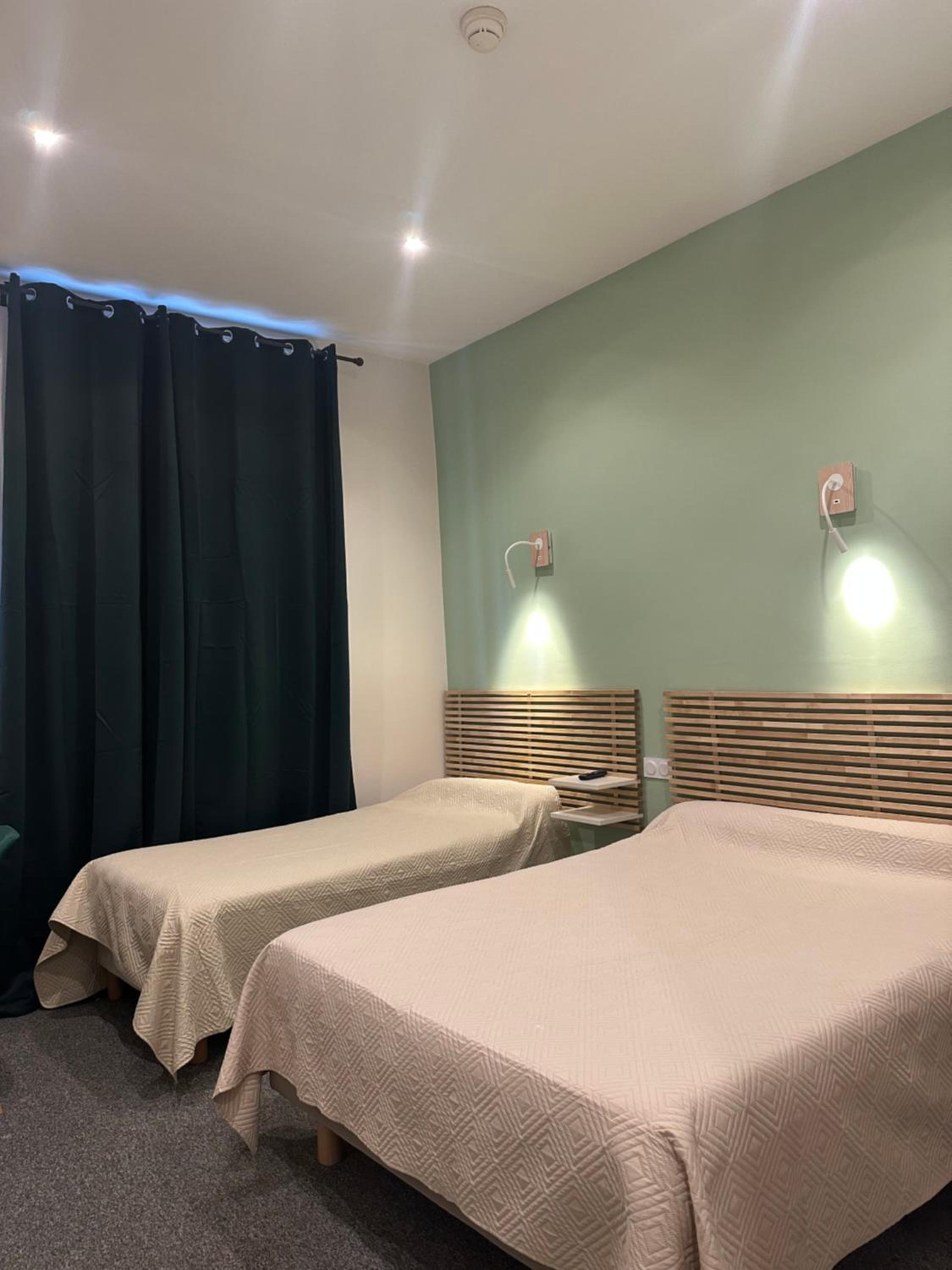 Hotel Azur 6/50