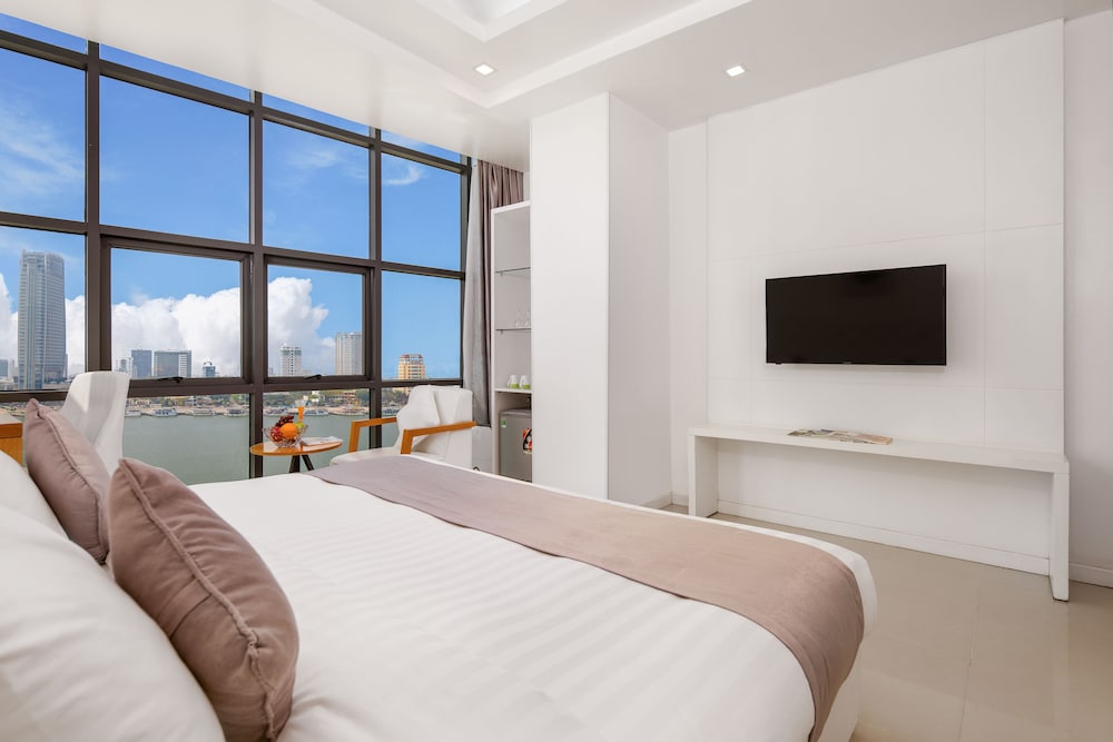 Star City Hotel And Apartments 30/73