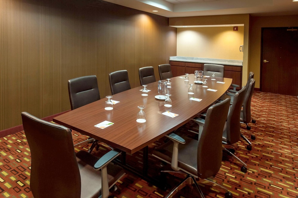 Courtyard By Marriott Lakeland 41/50