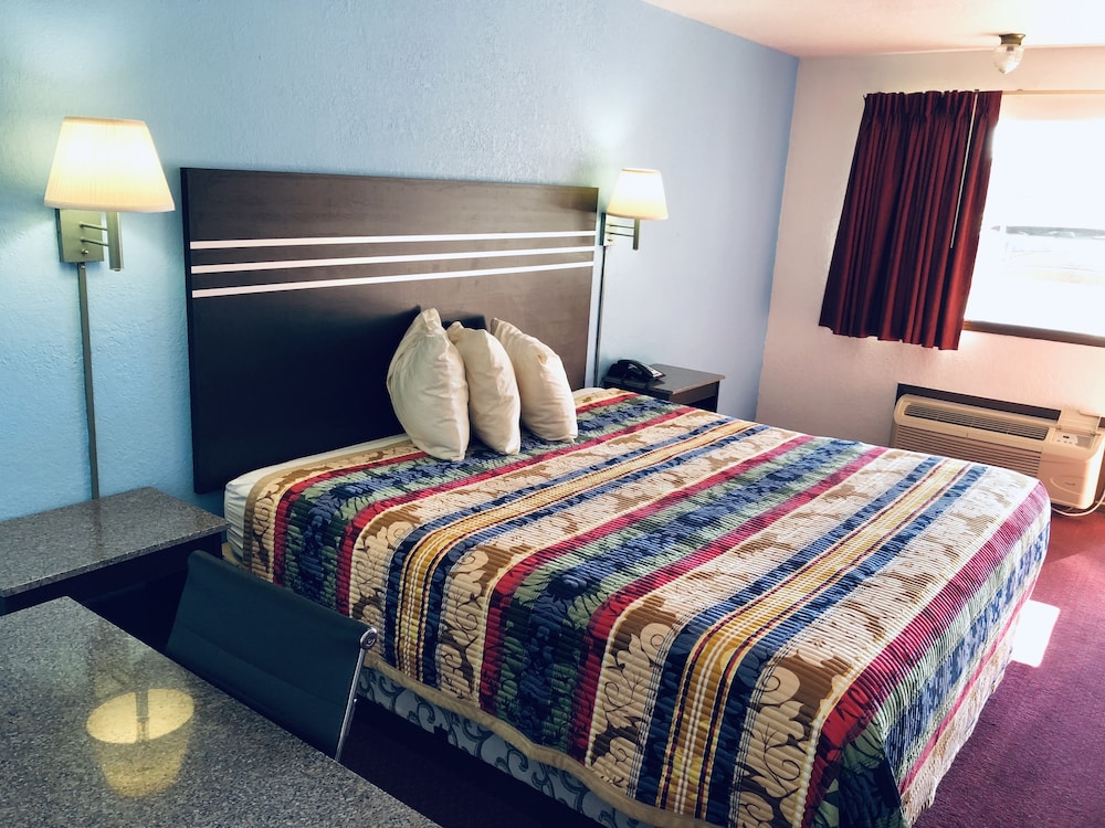 Meridian Inn Oklahoma City Airport 20/32