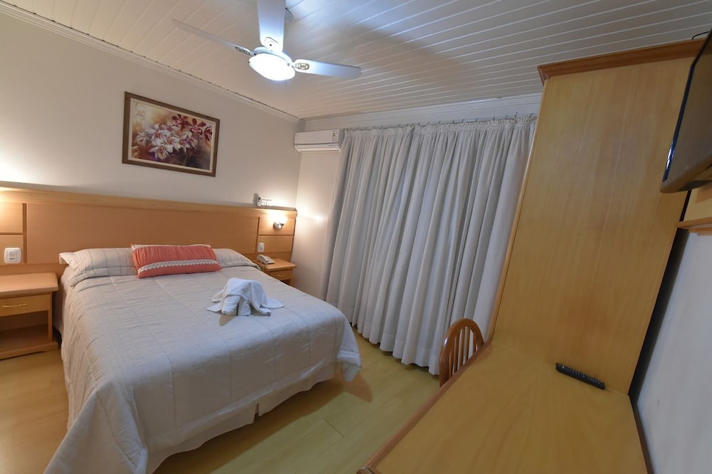 Hotel Pousada Alto da Serra 13/36
