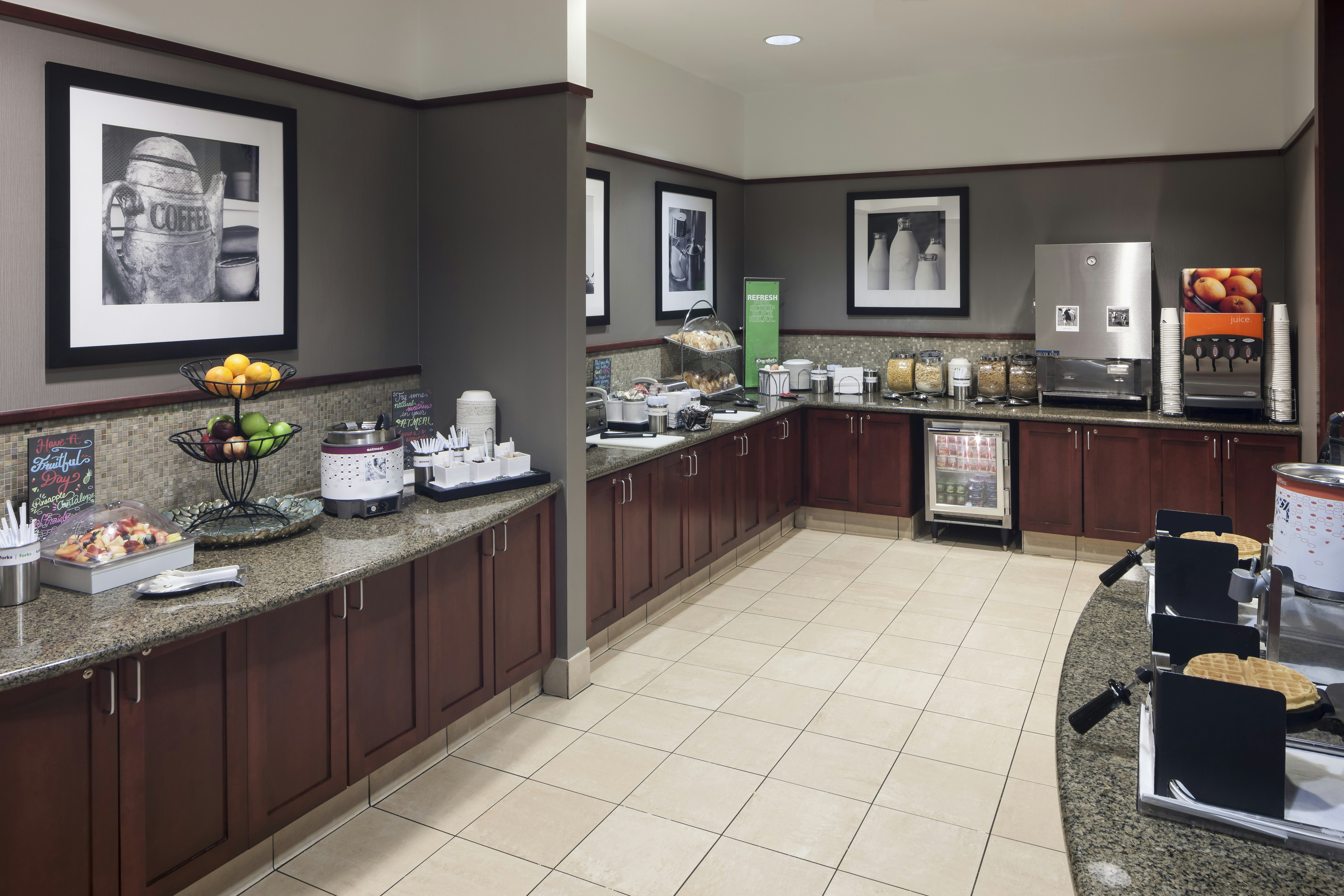 Hampton Inn And Suites By Hilton Oklahoma City Bricktown Ok 52/80