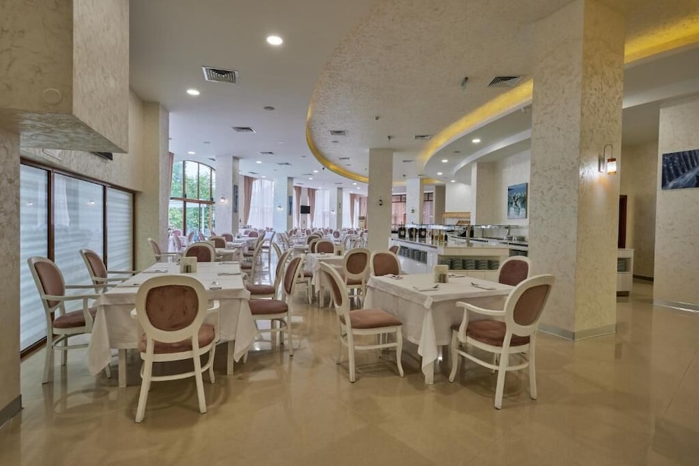 HOTEL CONTINENTAL 29/41