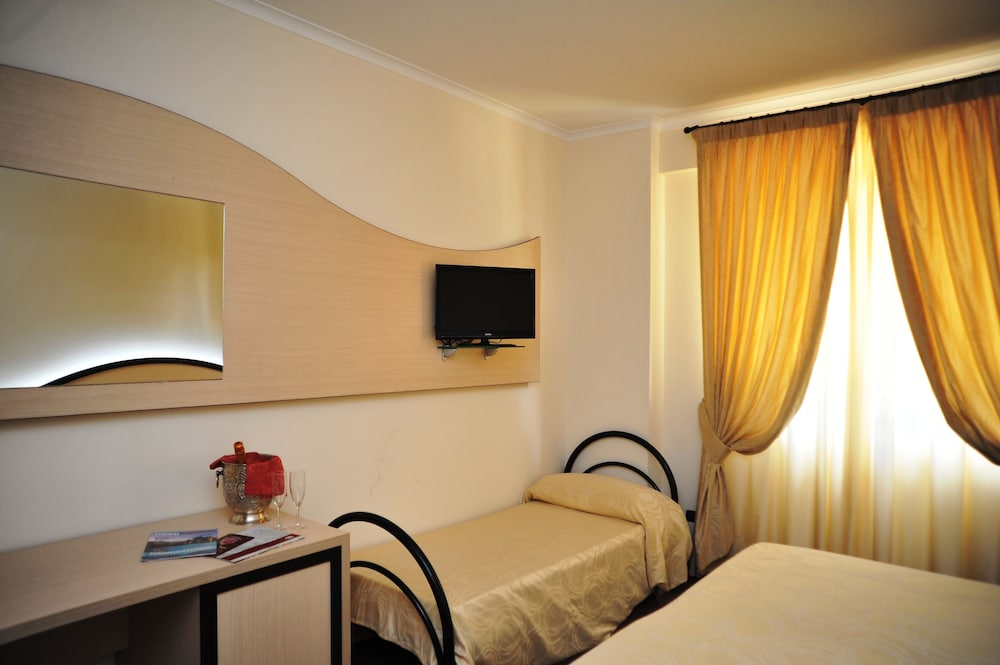 Hotel Ristorante Villa Icidia 24/41
