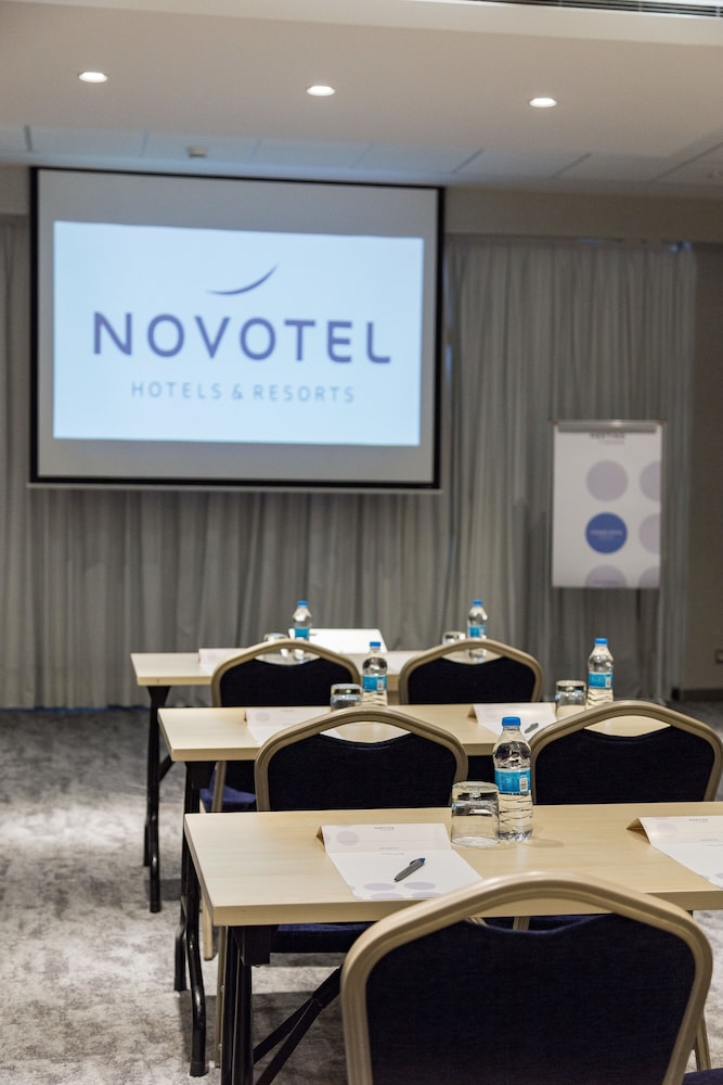 Novotel Istanbul Zeytinburnu 63/73