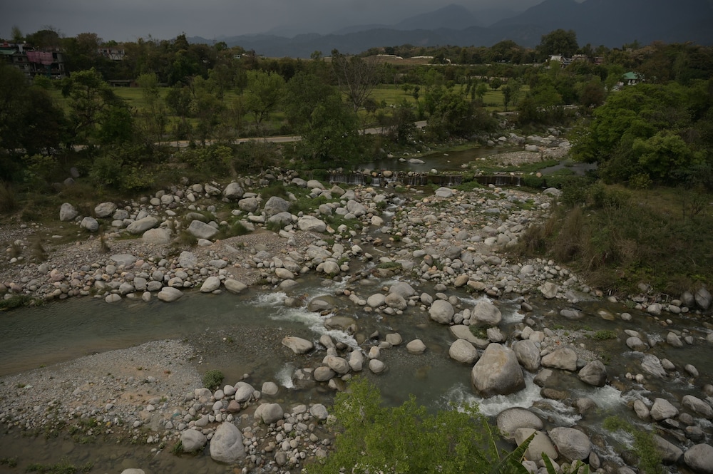 Hotel River Retreat 22/28