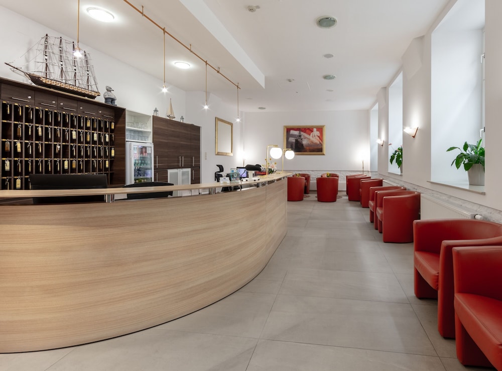 Lobby at Hotel Admiral, VIENNA