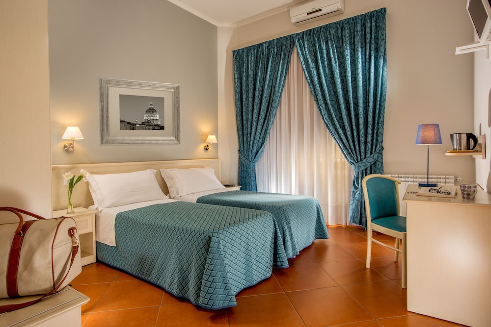Ottaviano Guest House 5/33