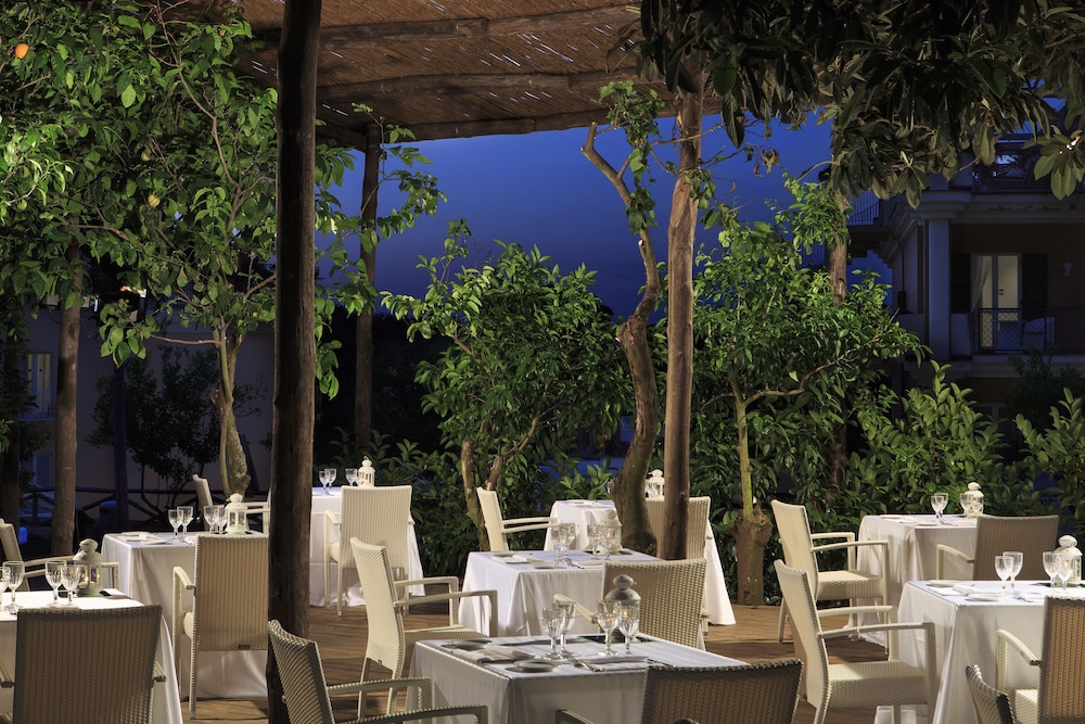 Atlantic Palace Sorrento - Adults Only 33/50