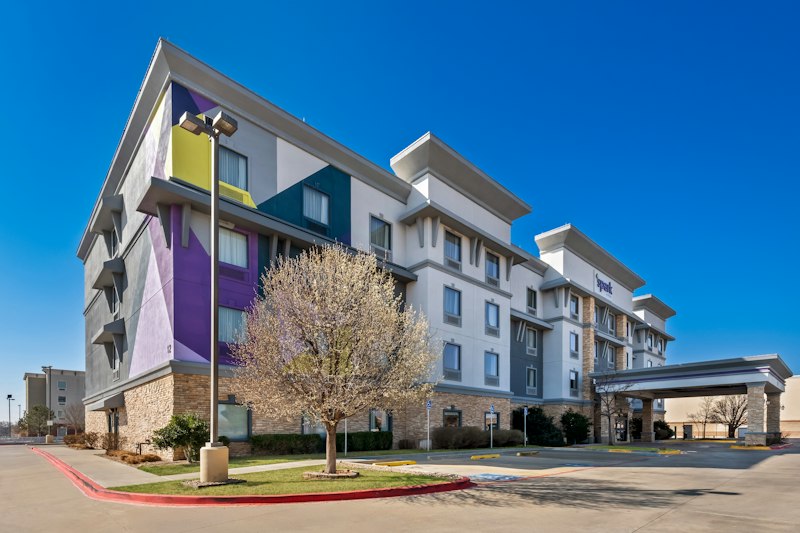 Spark by Hilton Amarillo Western Plaza 15/17