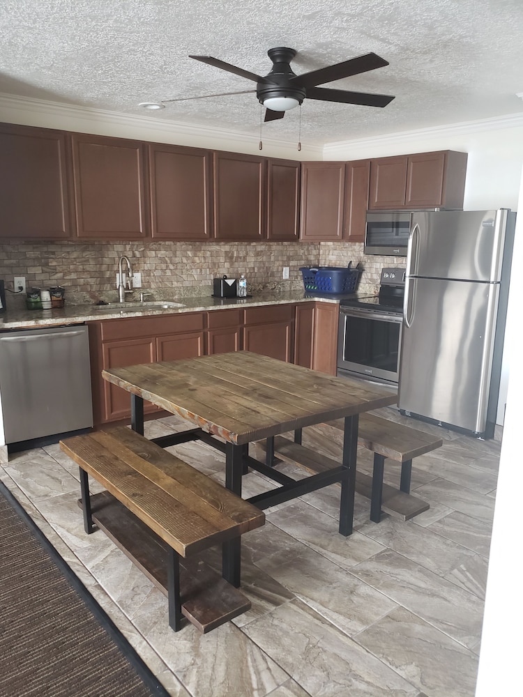 Best Western Airport Albuquerque Inn Suites Hotel & Suites 35/40