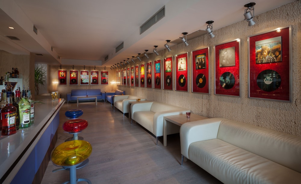 Hotel Continental 47/76