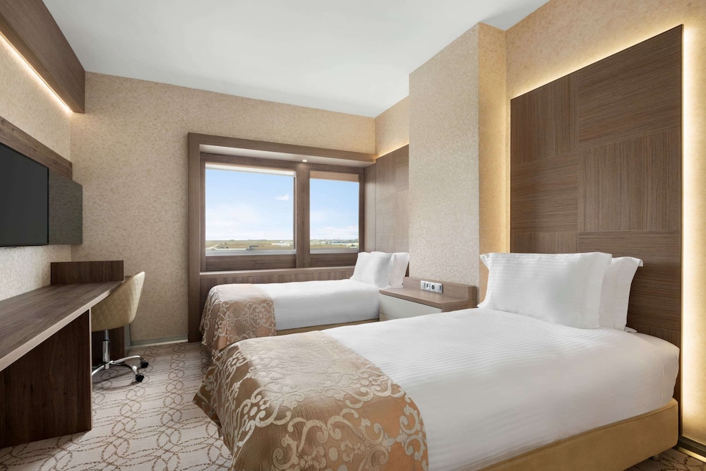 Wyndham Cerkezkoy 13/52