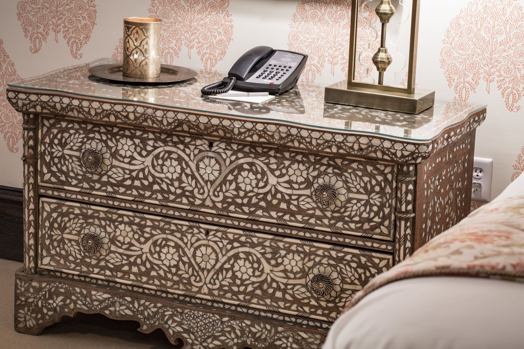 King Bed 2/2