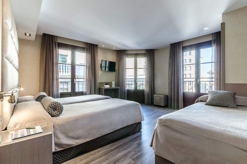 Hotel Suizo 21/55