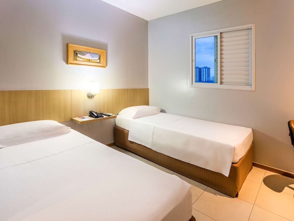 STANDARD, TWIN BEDS