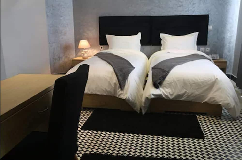 Hotel Point du Jour 7/16