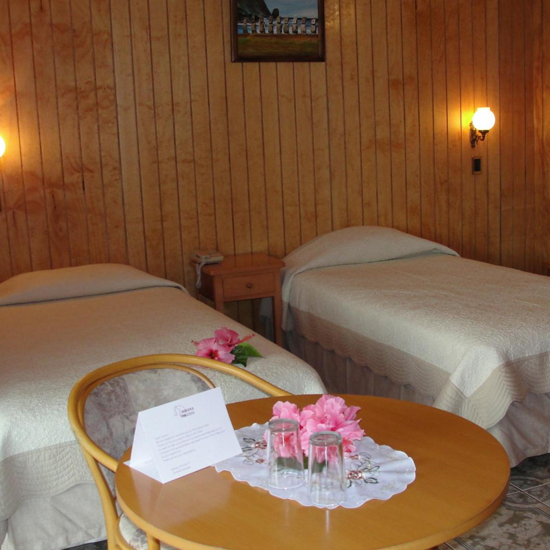 IORANA HOTEL 9/34