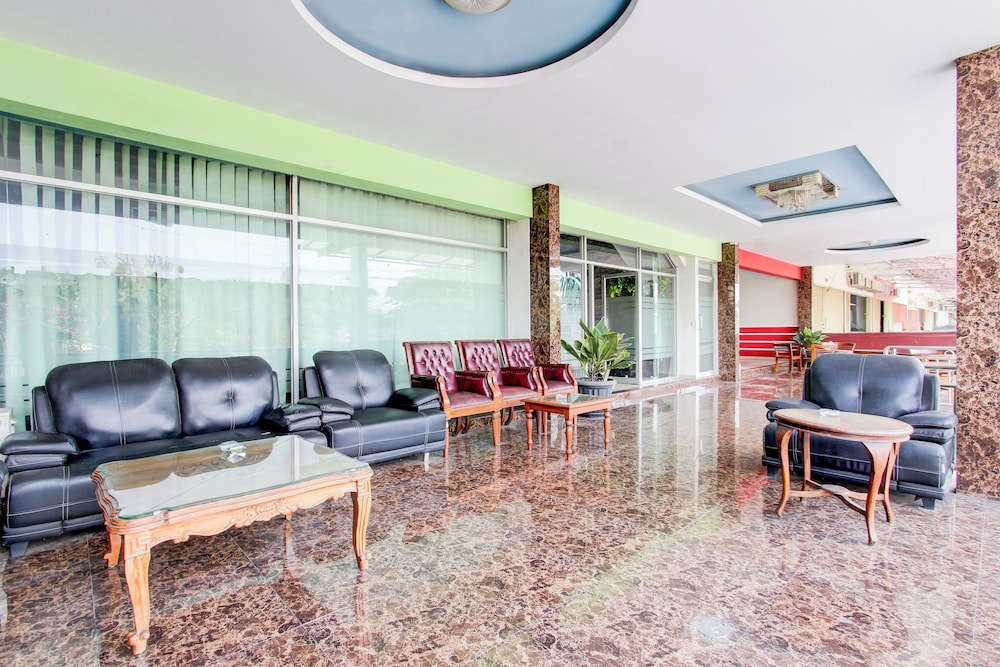 Hotel O Jalan Slamet Riyadi Near Bandara Adi Soemarmo Formerly Amanah Sejahtera 26/32