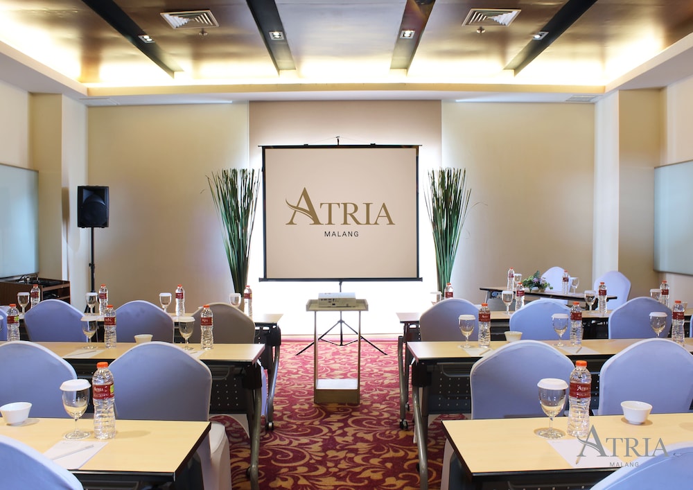 Atria Hotel Malang 53/63