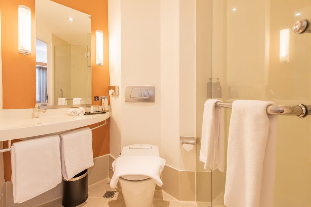 غرفة سوبيريور بسرير كوين، IBIS BANDUNG TRANS STUDIO 4/4