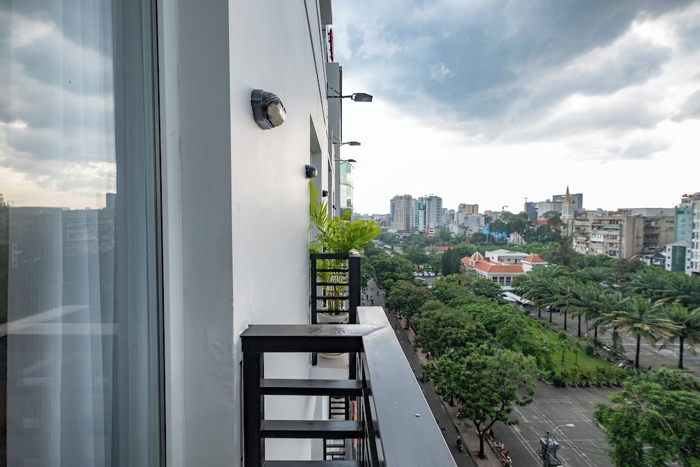 Vien Dong Hotel 46/50