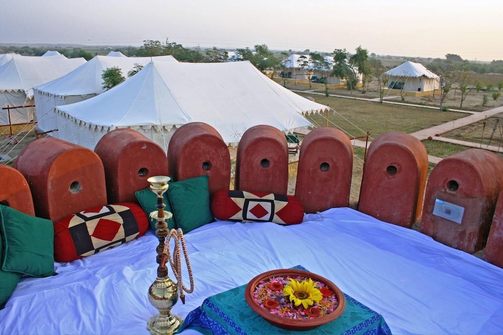 MIRVANA NATURE RESORTS 27/43