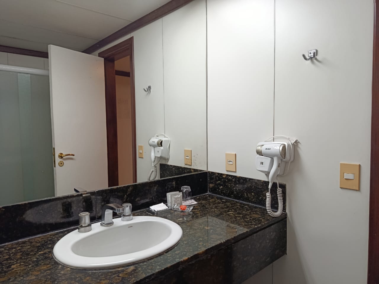 غرفة تنفيذية مفردة، Boulevard Plaza Hotel 7/13
