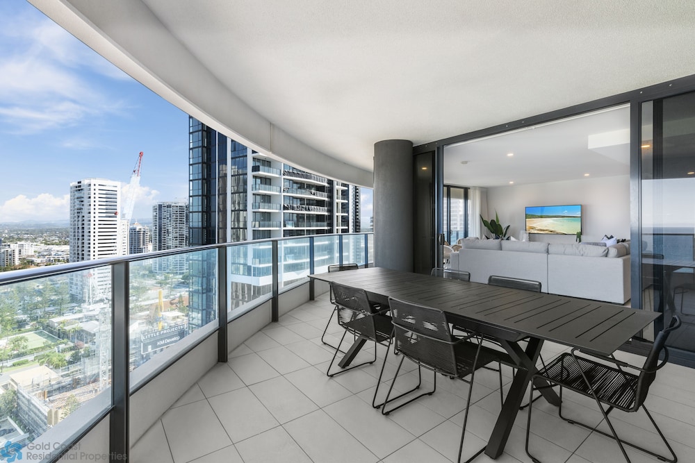 The Oracle Resort Broadbeach - Gclr 50/50