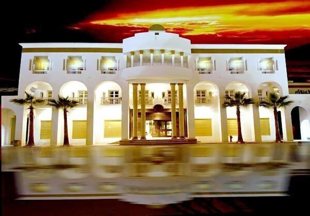 Royal Decameron Tafoukt Beach Resort and Spa - All Inclusive 8/42