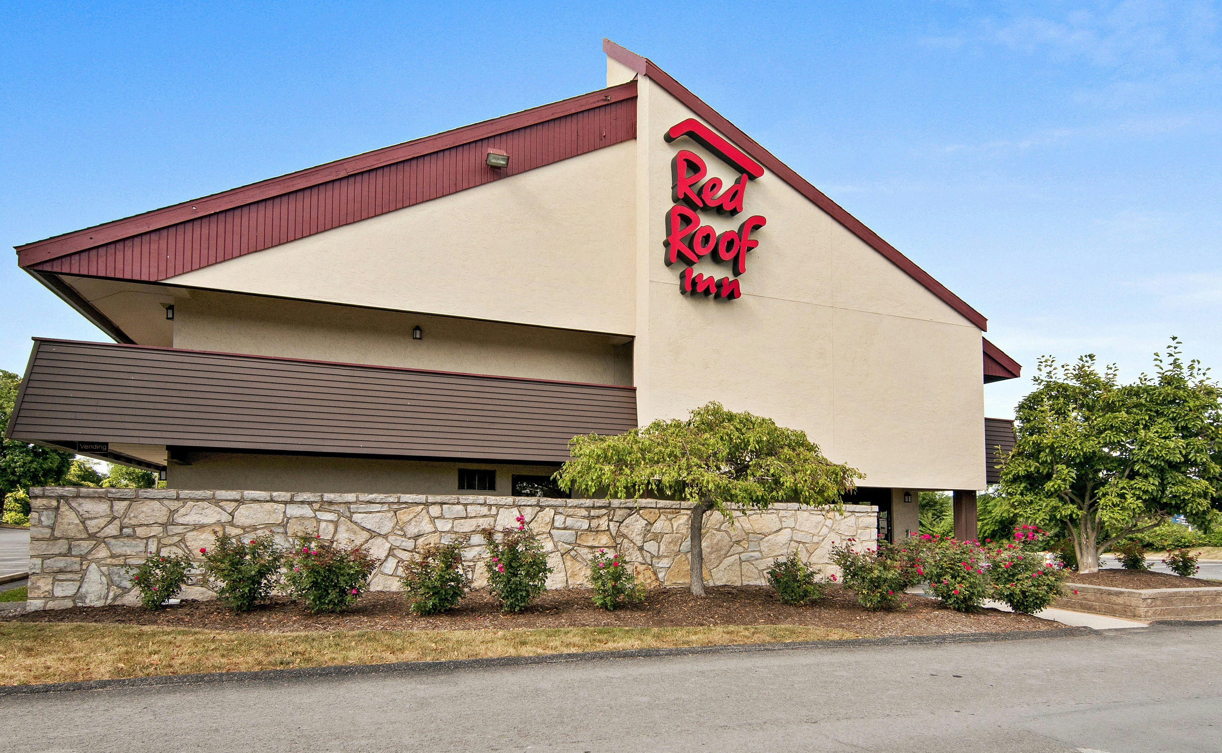 Red Roof Inn Fairmont 4/22